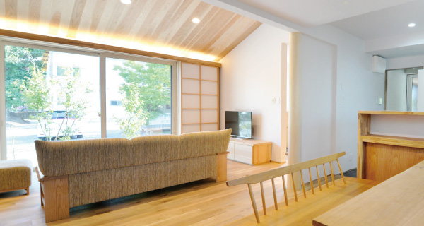 弥彦の平屋